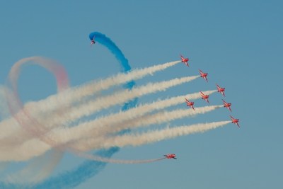 Red Arrows at the G7